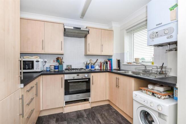 Kitchen1.jpg