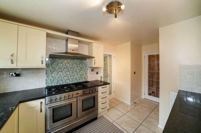 kitchen_resized