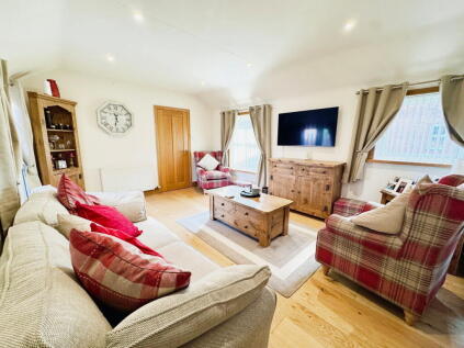 High Fawr Avenue, Oswestry, SY11 1TB
