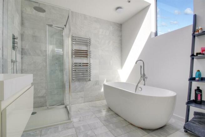 BATH.jpg