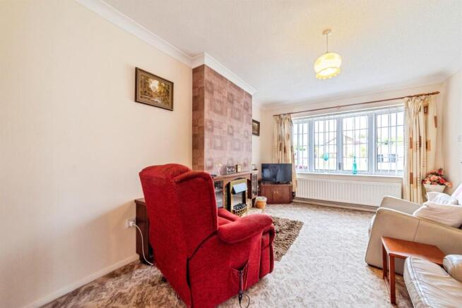 Chichester Close, Grantham photo 3