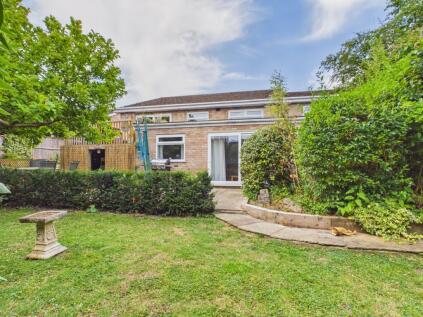 Keats Close, High Wycombe, Buckinghamshire, HP11 2UJ