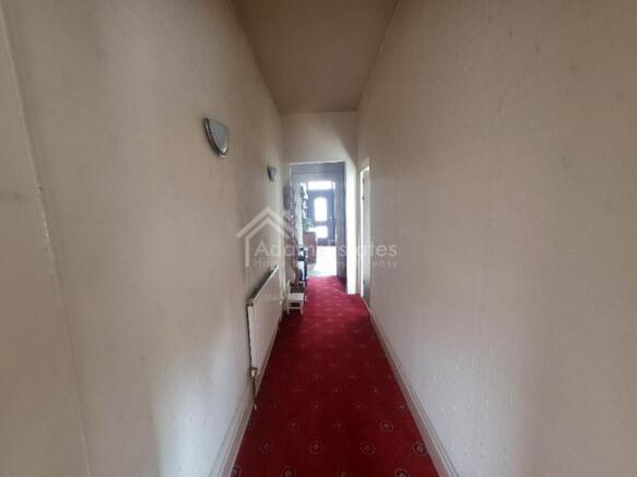3 bed Terraced for sale Image 5