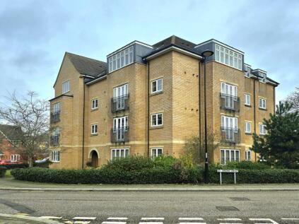 St. Crispin Drive, NN5 4BL