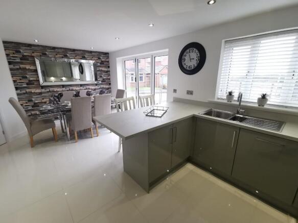 Kitchen / Diner