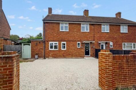 Horsham Road West, Littlehampton, BN17