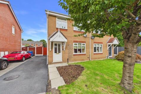 Cleeves Close, Warrington, WA1