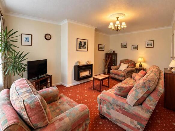 living room 1.jpg