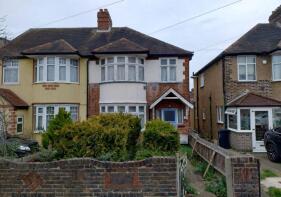 8, Bulstrode Gardens, Hounslow TW3 3AJ