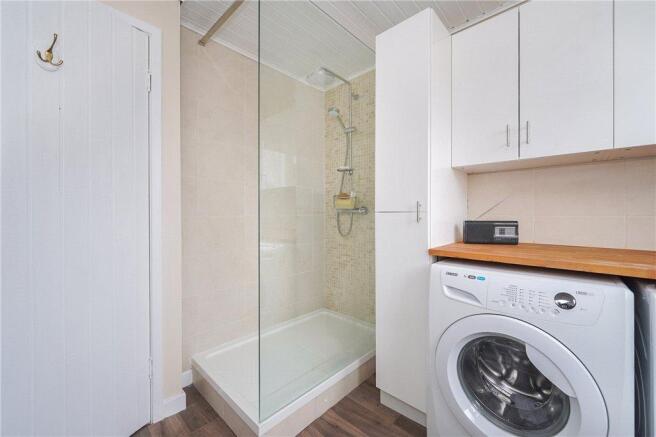 Utility/Shower Room