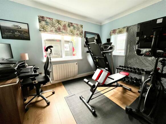 Photo 7