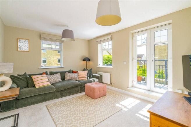 3 bed Semi-Detached for sale Image 10