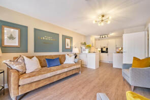 7, 43 Kent Lodge, Chalkwell Avenue, Westcliff-on-sea SS0 8NA