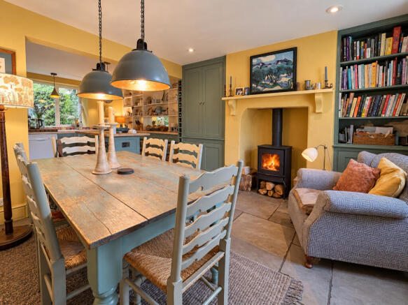 Kitchen/Dining Room