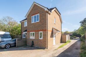 1b Mount Cottage, Brick Lane, Horsham RH13 0BE