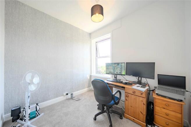 4 bed Terraced for sale Image 9