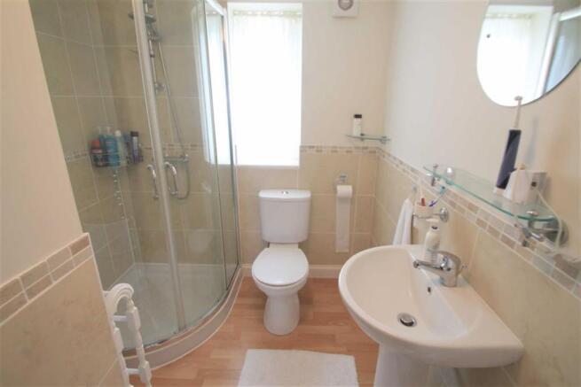 En-suite bathroom
