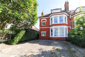 Flat 3, 17, Ditton Court Road, Westcliff-on-sea SS0 7HG