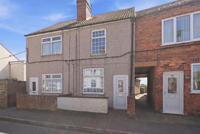 2-bed terraced on Selwyn Street, Bolsover, S44, £99,999