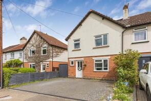 13, Foxholes Avenue, Hertford SG13 7JG