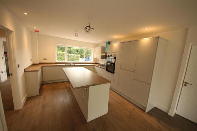 Sitting Room/Kitchen