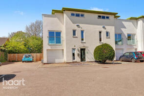 30, Ottaway Close, Norwich NR5 0NY