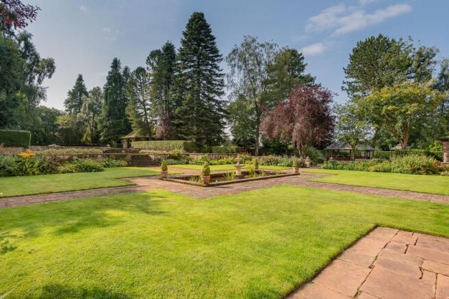 Garden, The Burrells