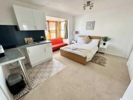 42, Sackville Road, Hove BN3 3FD