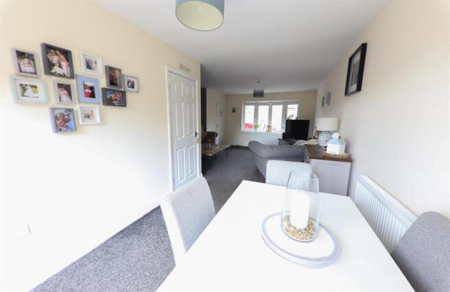 3 bed Detached for sale Image 7