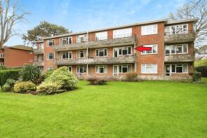 7, 15 Camelford Court, Marlborough Road, Bournemouth BH4 8DD