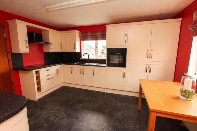 'DIning' Kitchen