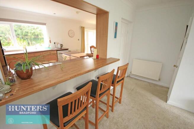 4 bed Link Detached House for sale Image 8