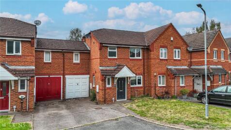High Broom Court, Tamworth, Staffordshire, B78