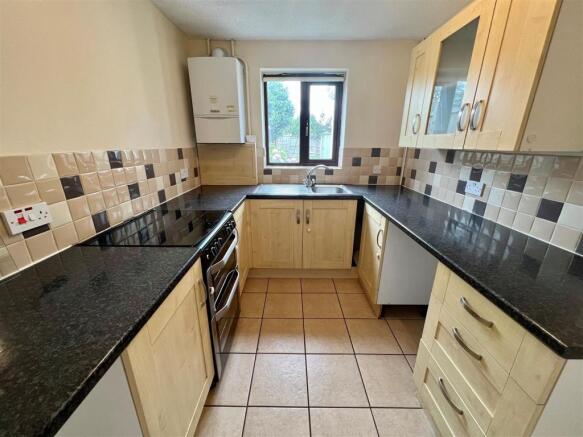 18 clayfield kitchen.jpg