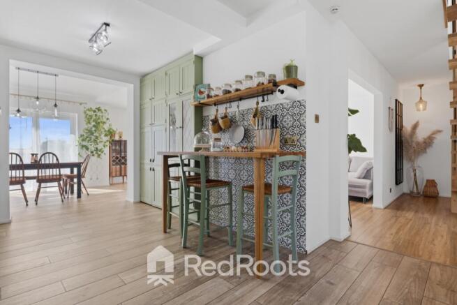 3 bed Semi-Detached for sale Image 5