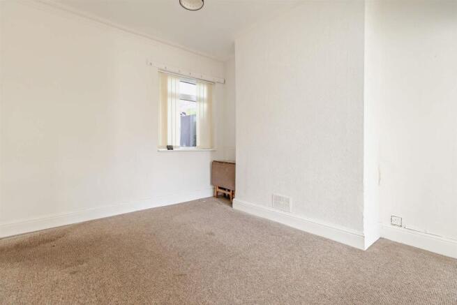 3 bed Terraced for sale Image 6
