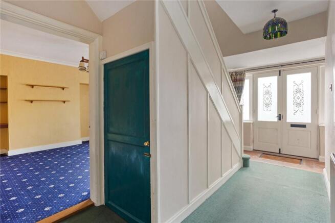 6 bed Detached for sale Image 7