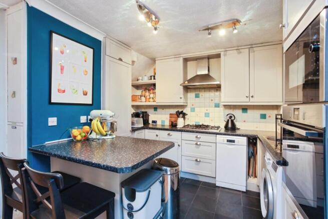 Amberley Close, Tonbridge, Kent, TN9 photo 4