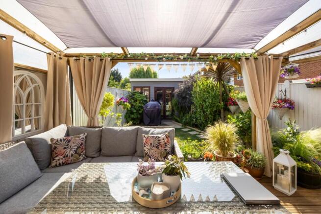 Hurstfield, 47-023.JPG