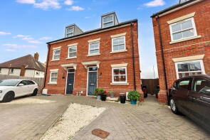 2, Harbourside, Harwich CO12 3FQ