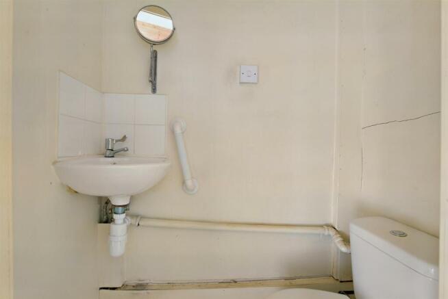 8571380-interior17-800.JPG