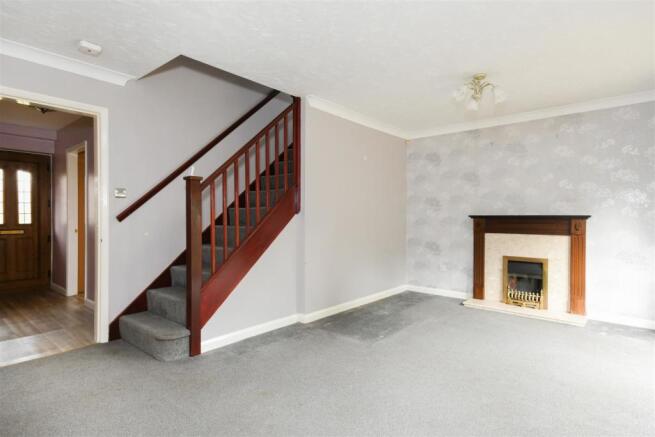 Lounge 3.jpg