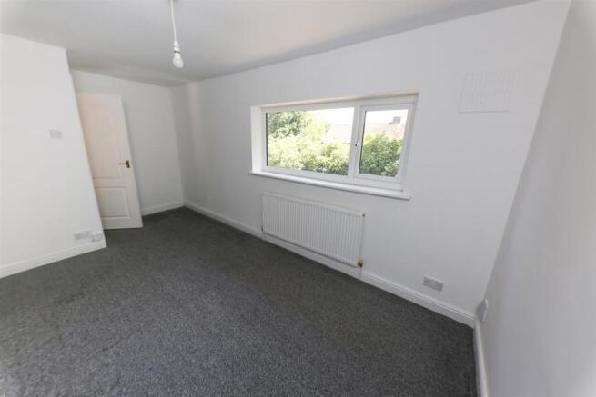 3 bed Detached for sale Image 10