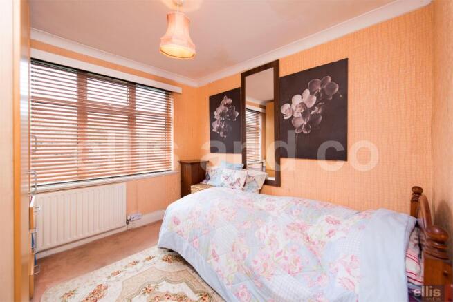 Photograph 14