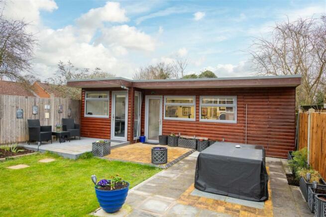 72 Westmill Road, Hitchin-32.jpg