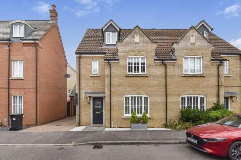 Cooks Way, Biggleswade, SG18