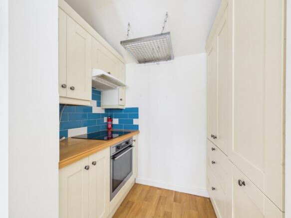 2 bed Terraced for sale Image 10