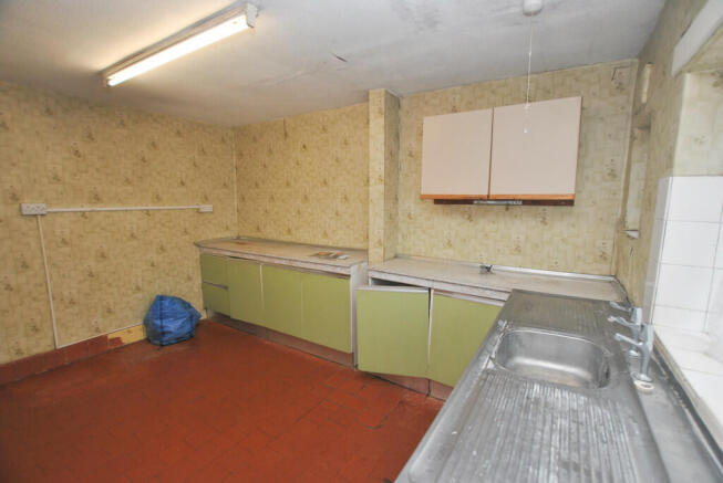 Kitchen2_edited