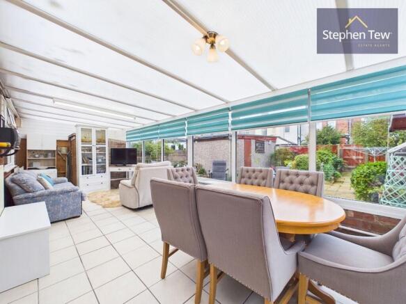 Welwyn Place, Thornton-Cleveleys, FY5 photo 4