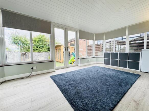 CONSERVATORY / PLAY ROOM